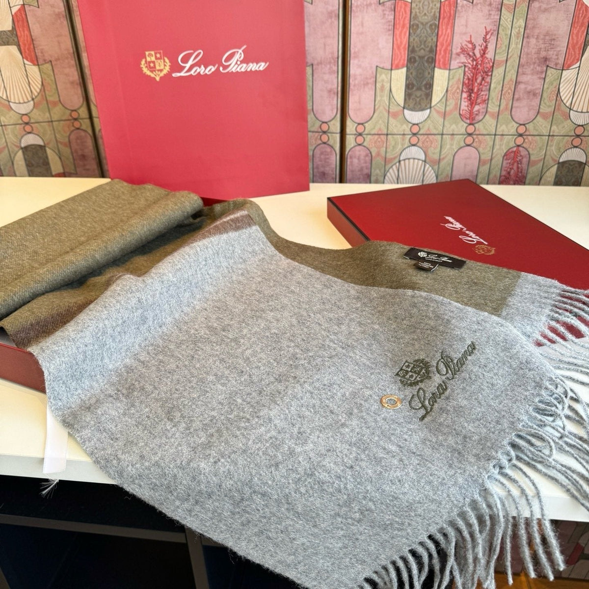 Loro Piana Reversible Fringed Scarf — detail